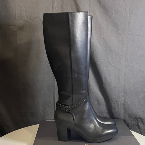 Giani Bernini Black Heeled Boots - Picture 4 of 6